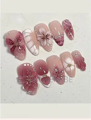 Press On Nails