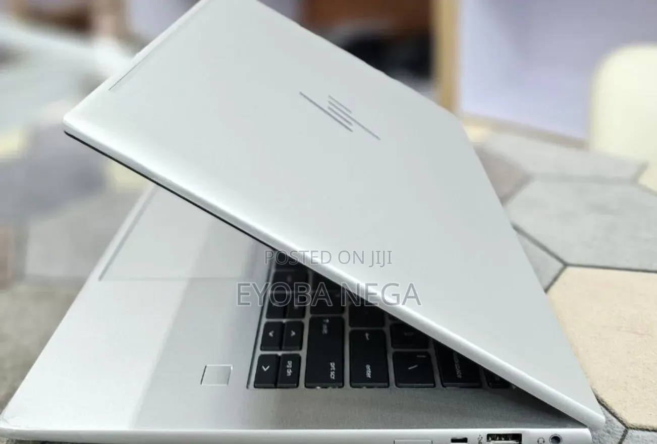New Laptop HP EliteBook 840 G9 16GB Intel Core i7 SSD 512GB