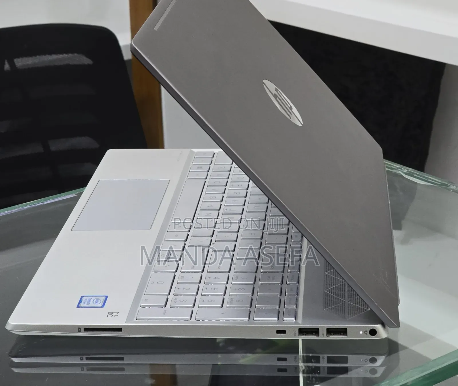 New Laptop HP Pavilion 15 8GB Intel Core i7 SSD 256GB