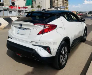 Toyota Corolla Hatchback 2023 White