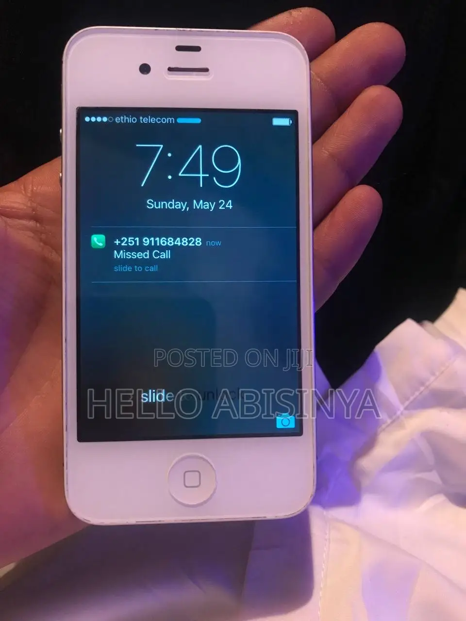 New Apple iPhone 4s 16 GB White