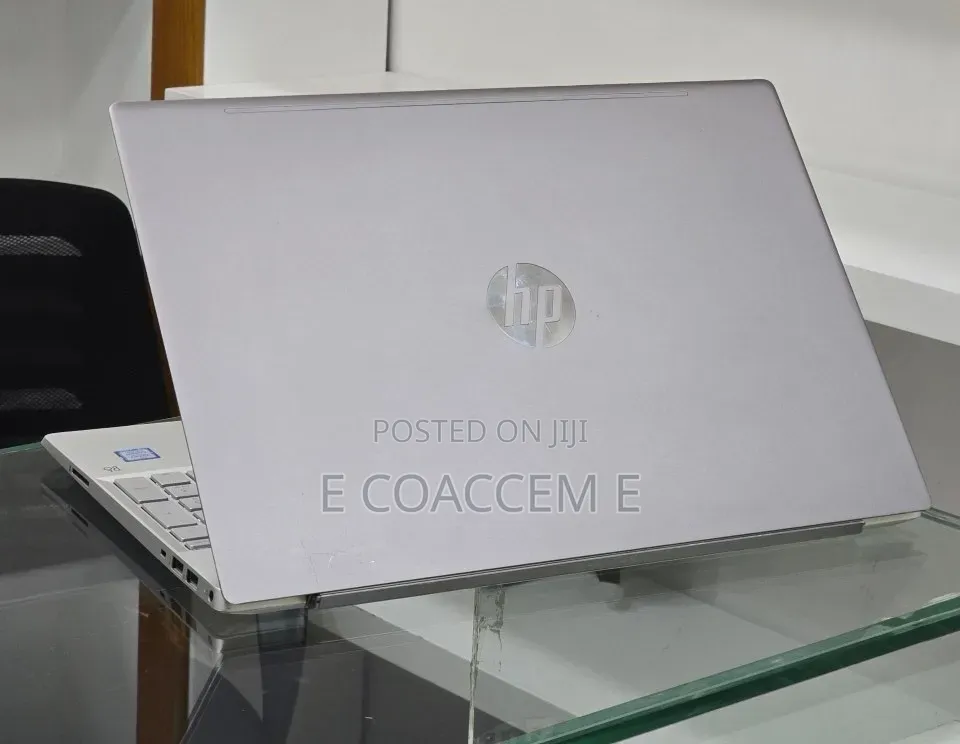 New Laptop HP Pavilion 15 8GB Intel Core i7 SSD 256GB
