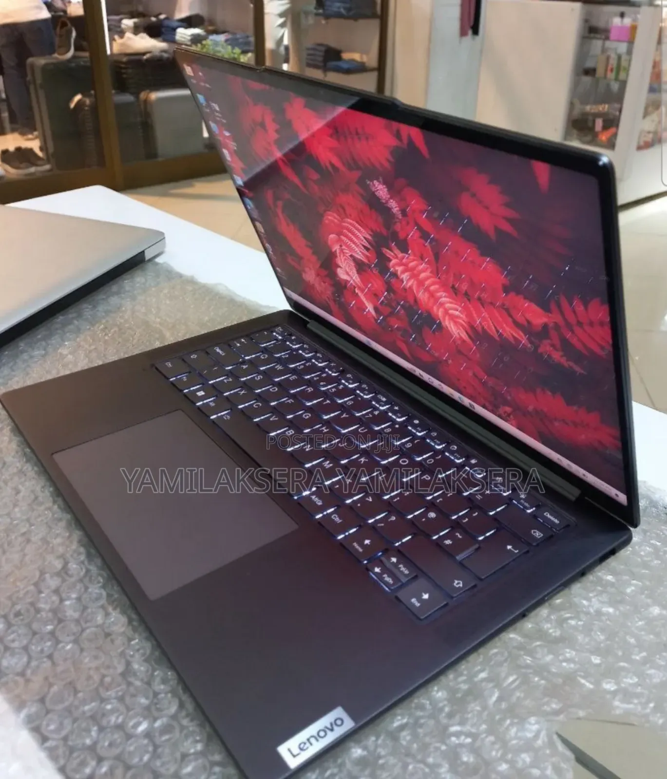 New Laptop Lenovo 16GB AMD Ryzen 7 SSD 1T