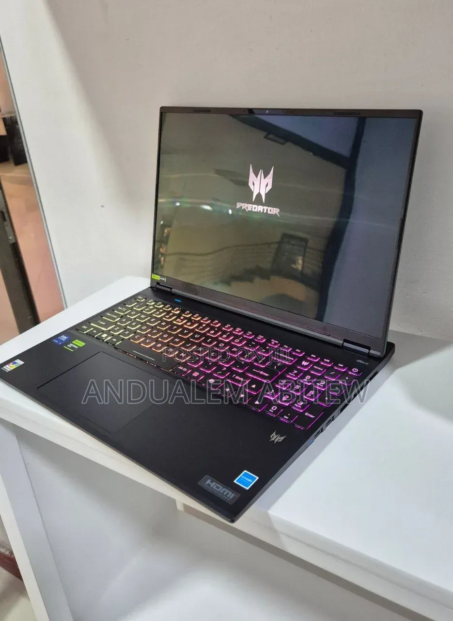 New Laptop Acer Predator Helios Neo 16 16GB Intel Core Ultra 9 SSD 1T