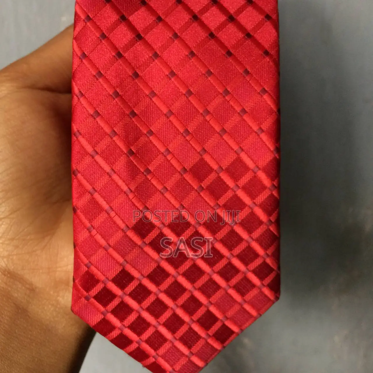 Classic Red Tie-Kerbat