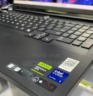 New Laptop Lenovo Legion Pro 7 64GB Intel Core Ultra 9 SSD 2T