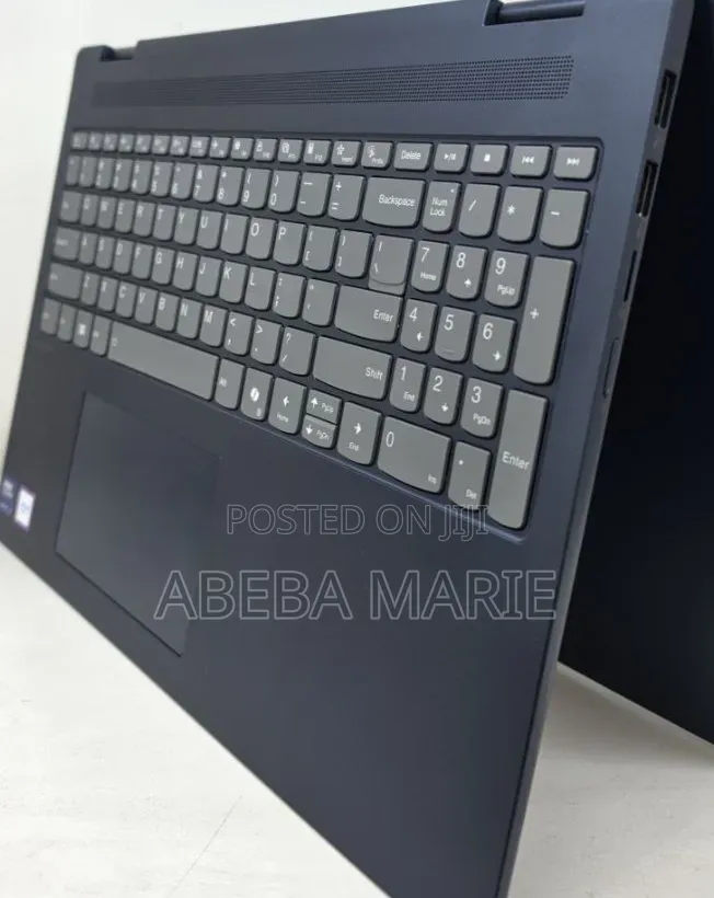 New Laptop Lenovo Ideapad 3 32GB Intel Core Ultra 7 SSD 1T