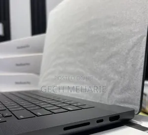 New Apple MacBook Pro 2023 M3 Max 16-inch 36GB Apple M3 Max SSD 1T