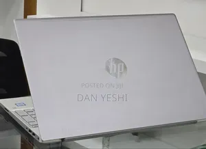New Laptop HP Pavilion 15 8GB Intel Core i7 SSD 256GB