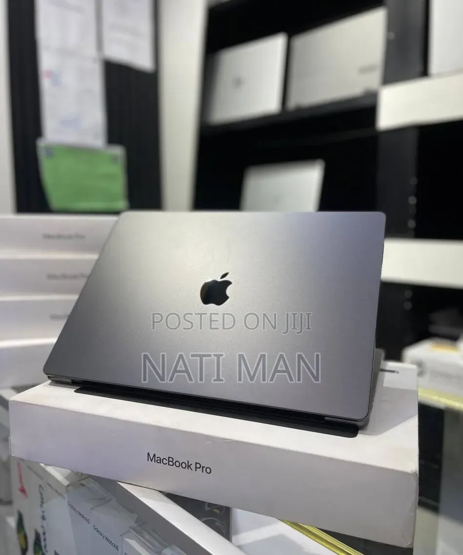 New Apple MacBook Pro 2024 M3 Max 16-inch 36GB Apple M3 Max SSD 1T