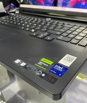 New Laptop Lenovo Legion Pro 7 64GB Intel Core Ultra 9 SSD 2T