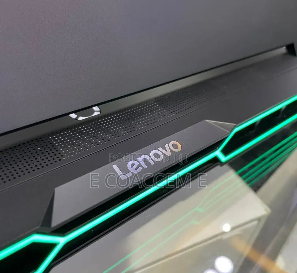 New Laptop Lenovo Legion Pro 7 64GB Intel Core Ultra 9 SSD 2T