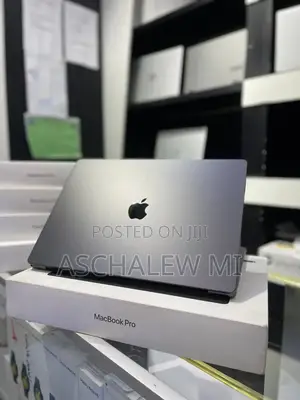 New Apple MacBook Pro 2023 M3 Max 16-inch 36GB Apple M3 Max SSD 1T