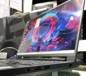New Laptop Lenovo Legion Pro 7 64GB Intel Core Ultra 9 SSD 2T