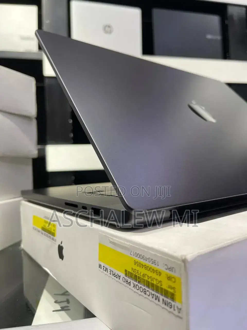 New Apple MacBook Pro 2023 M3 Max 16-inch 36GB Apple M3 Max SSD 1T