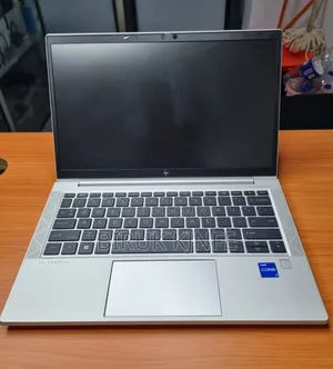New Laptop HP EliteBook 830 G8 16GB Intel Core i7 SSD 512GB