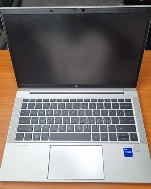 New Laptop HP EliteBook 830 G8 16GB Intel Core i7 SSD 512GB