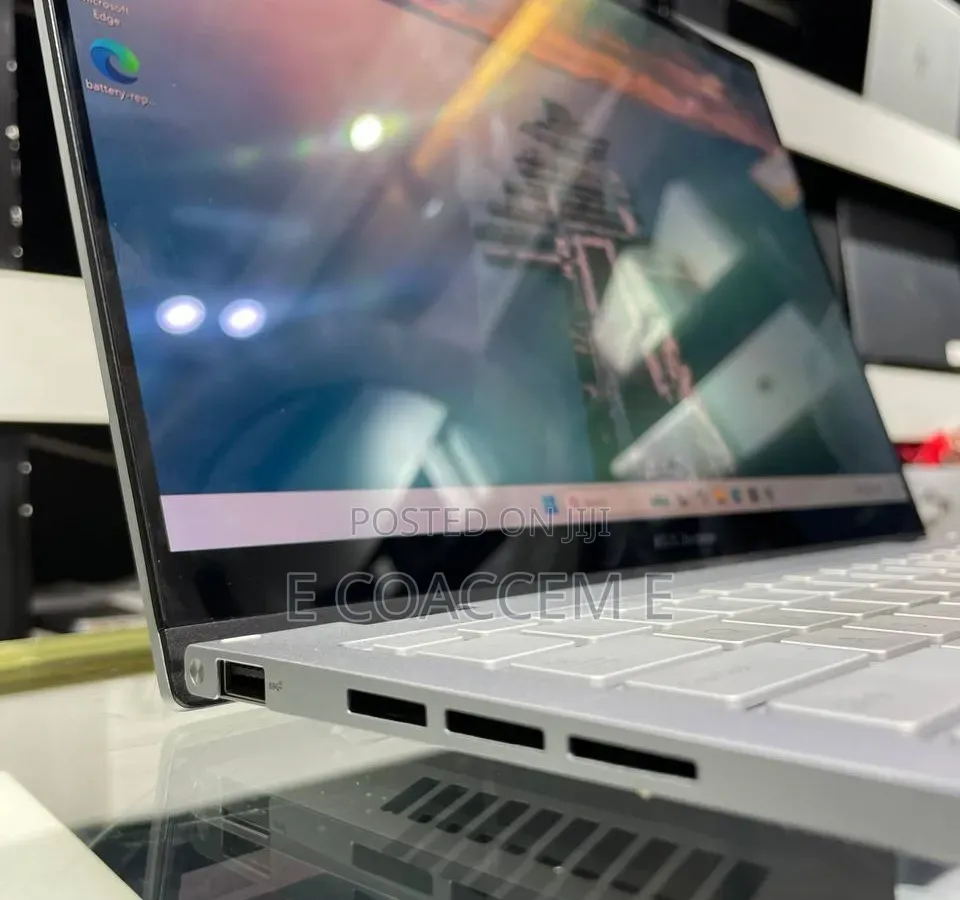 New Laptop Asus ZenBook Flip 14 UX461UA 16GB Intel Core i7 SSD 512GB