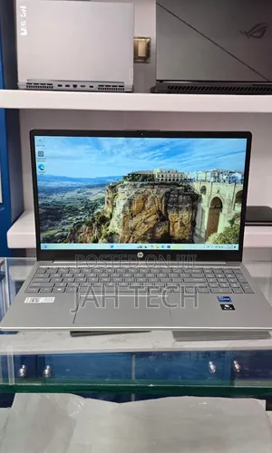 New Laptop HP Stream Notebook 16GB Intel Core i7 SSD 1T
