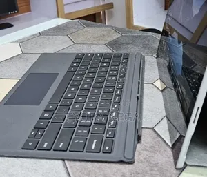 New Laptop Microsoft Surface Pro 7 16GB Intel Core i7 SSD 512GB