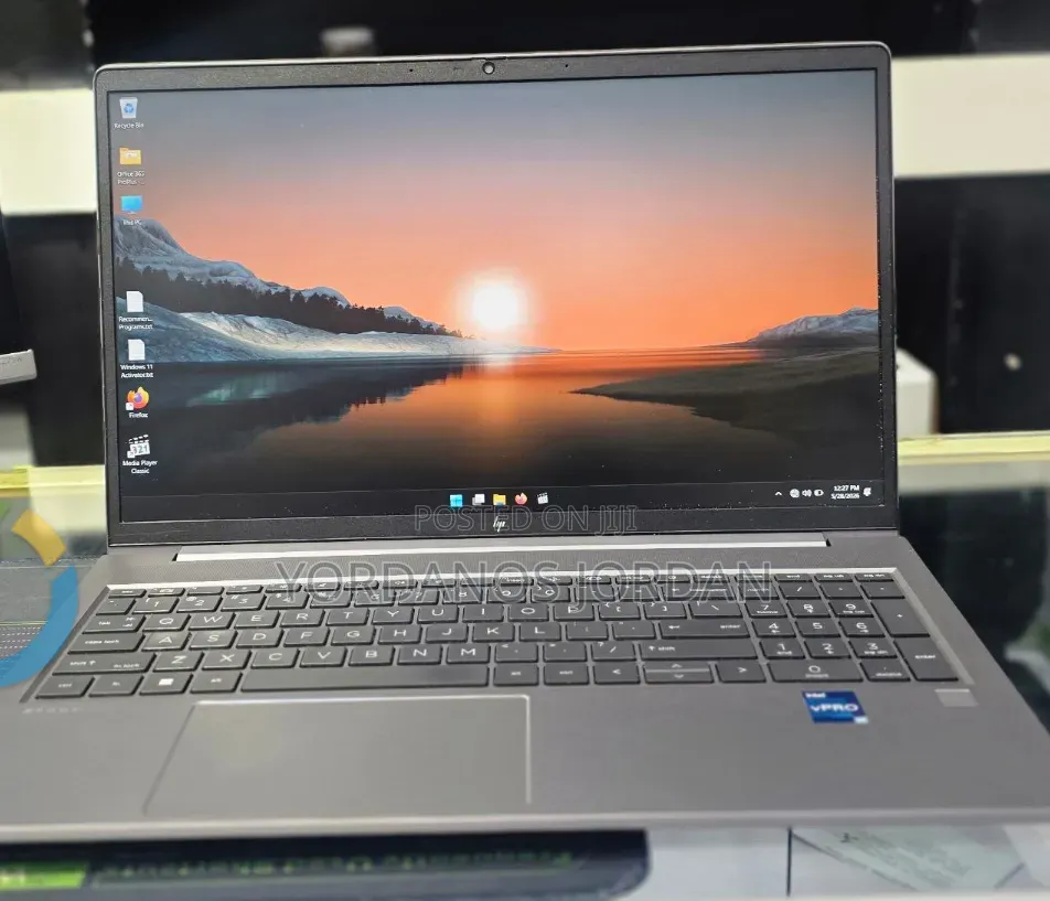 New Laptop HP ZBook 15 16GB Intel Core i7 SSD 512GB