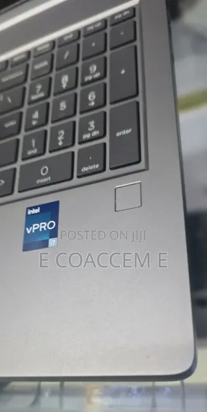 New Laptop HP 15 16GB Intel Core i7 SSD 512GB