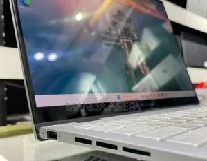 New Laptop Asus ZenBook Flip 14 UX461UA 16GB Intel Core i7 SSD 512GB