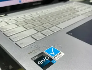 New Laptop Asus ZenBook Flip 14 UX461UA 16GB Intel Core i7 SSD 512GB