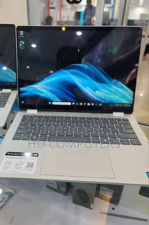 New Laptop HP OmniBook 5 Flip 14-fp0023dx 16GB Intel Core 7 SSD 512GB