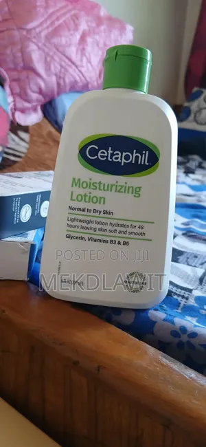 Facial Mosturizing Lotion With Sunscreen