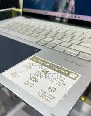 New Laptop Asus Zenbook 14 UX434 16GB Intel Core i7 SSD 512GB