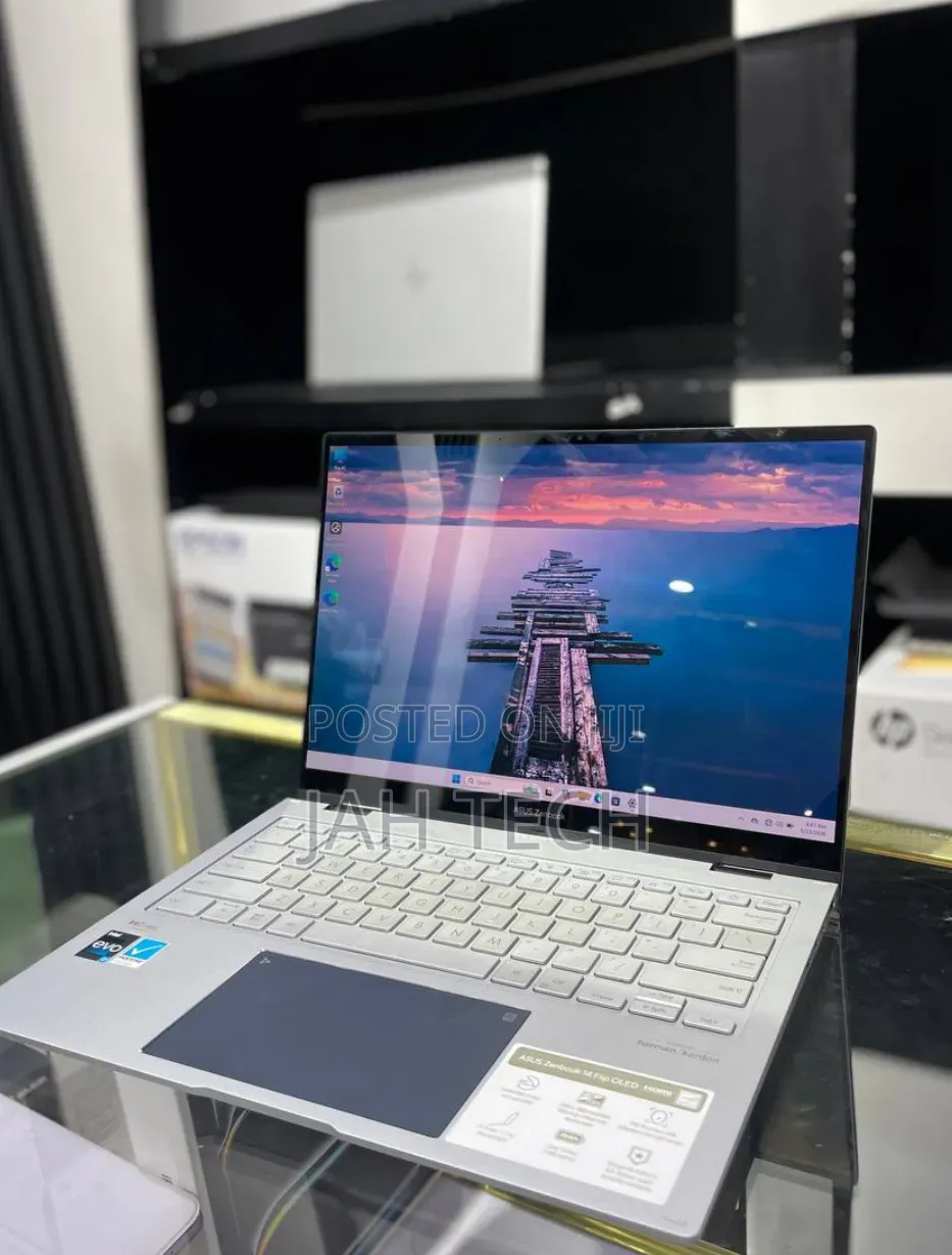 New Laptop Asus Zenbook 14 UX434 16GB Intel Core i7 SSD 512GB