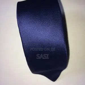 Sleek Bluetie – Classic Timeless Style