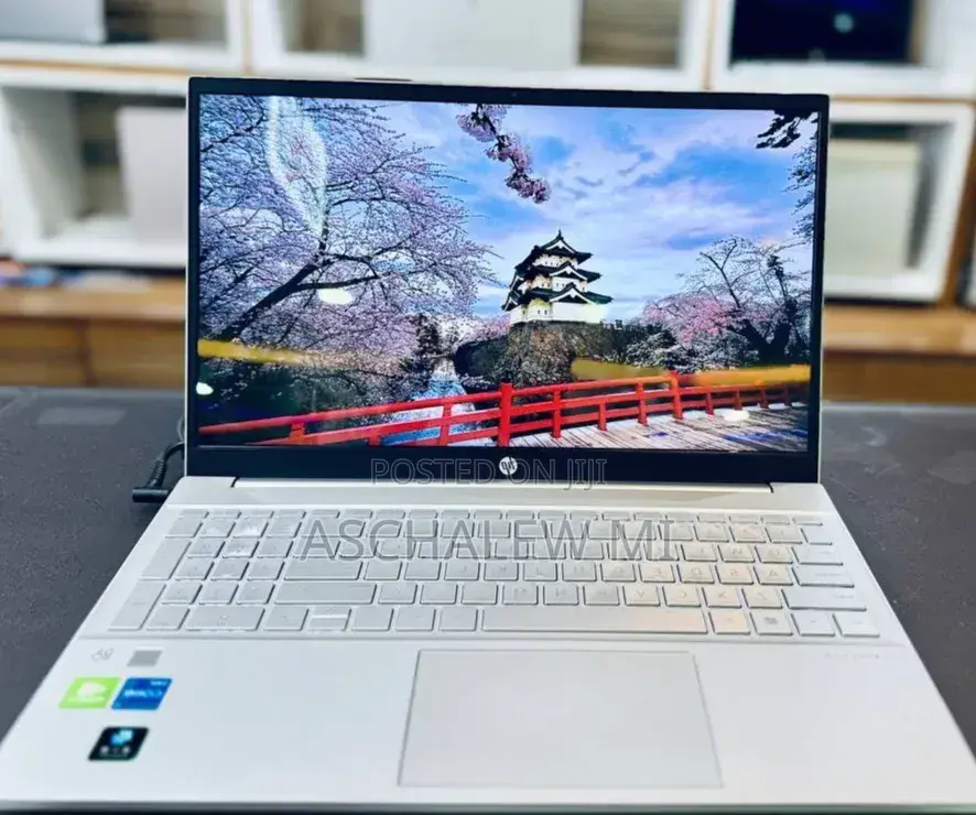 New Laptop HP Pavilion 14 16GB Intel Core i5 SSD 512GB