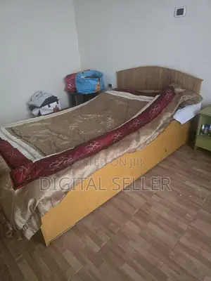 Sofas And More In One Sale / ሶፋዎችና ሌሎችም በአንድ ሽያጭ