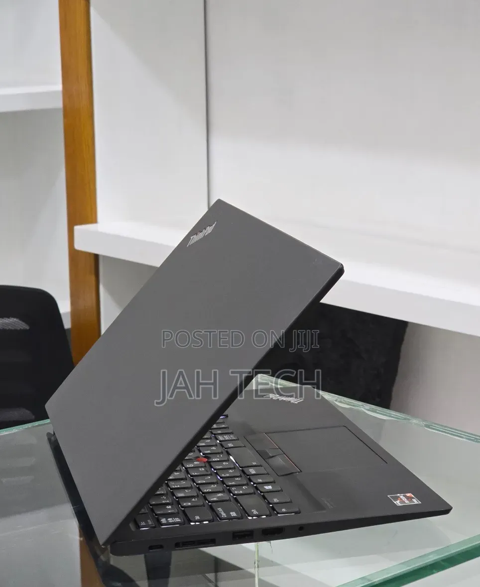 New Laptop Lenovo ThinkPad T14s Gen 1 16GB AMD Ryzen 5 SSD 512GB