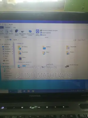 Laptop Toshiba Satellite A350 8GB Intel Core i7 HDD+SSD 500GB