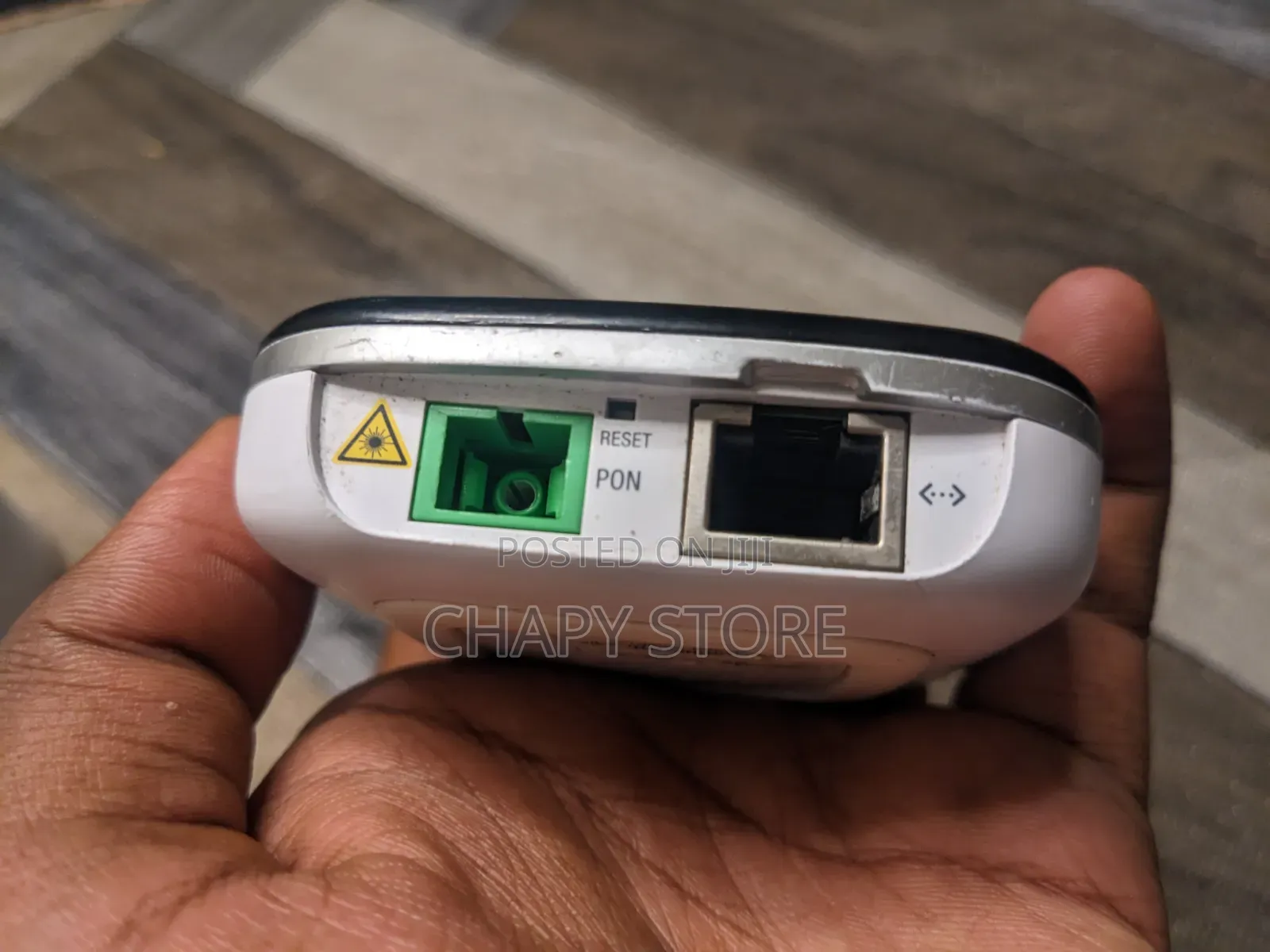 Ubiquity Nano G