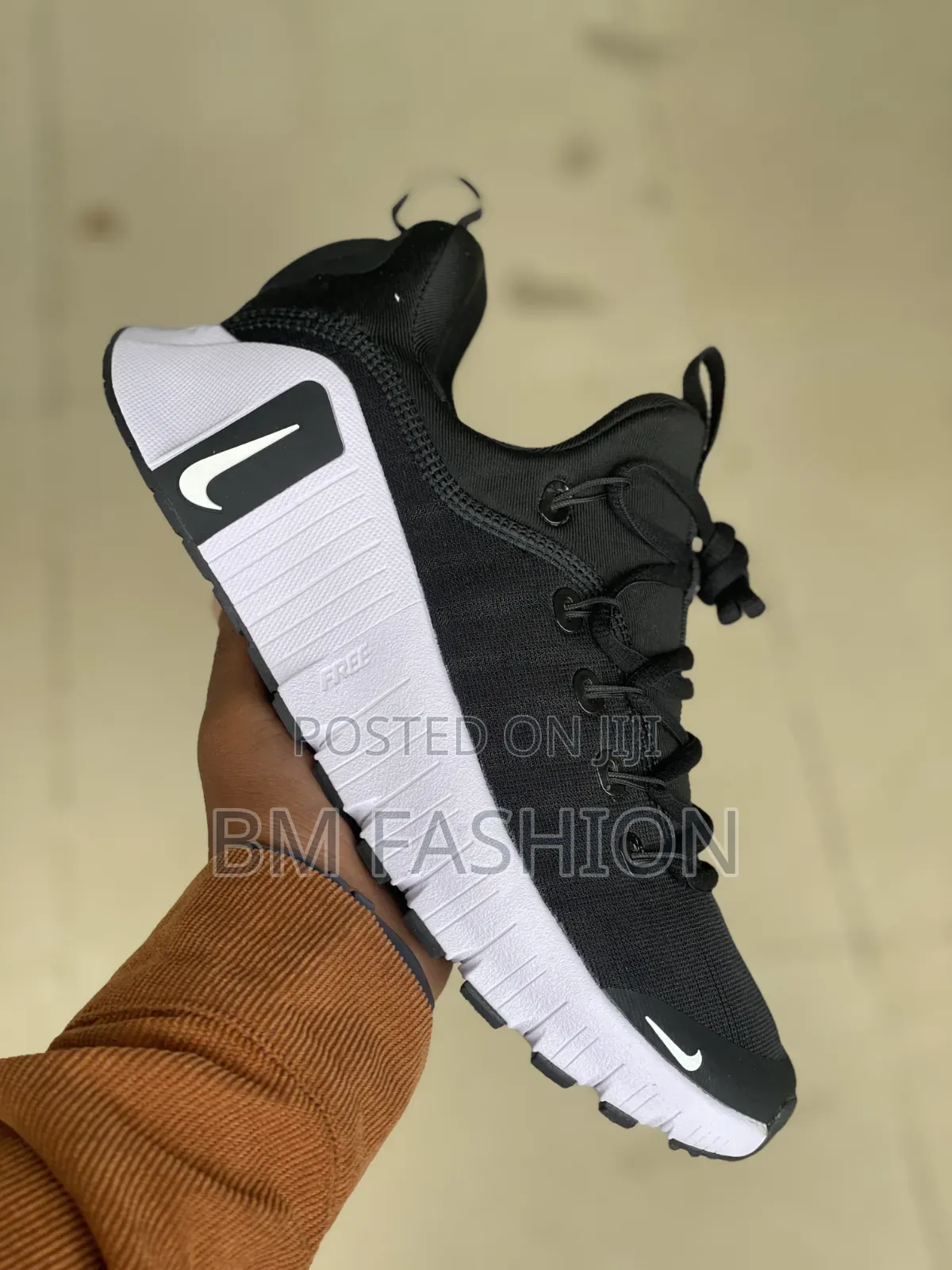 Nike Easy Comfort the Ultimate Trainer
