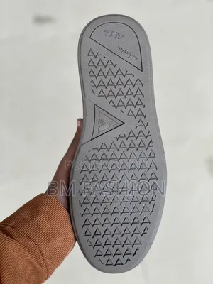 Clarks Craft: Tonal Taupe Warm Grey