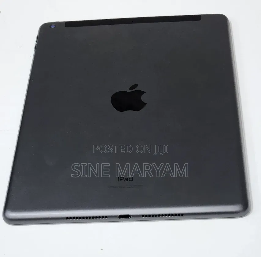 New Apple iPad 9.7 256 GB Black