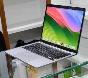 New Laptop Apple MacBook 2020 8GB Intel Core i5 SSD 512GB