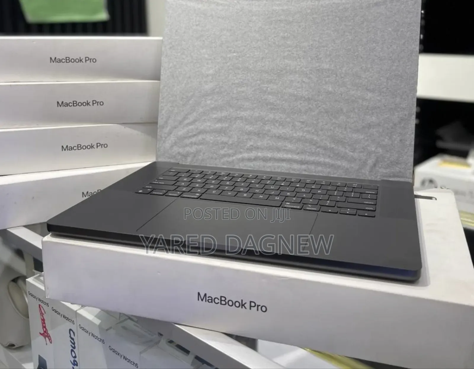 New Apple MacBook Pro 2023 M3 Max 16-inch 36GB Apple M3 Max SSD 1T