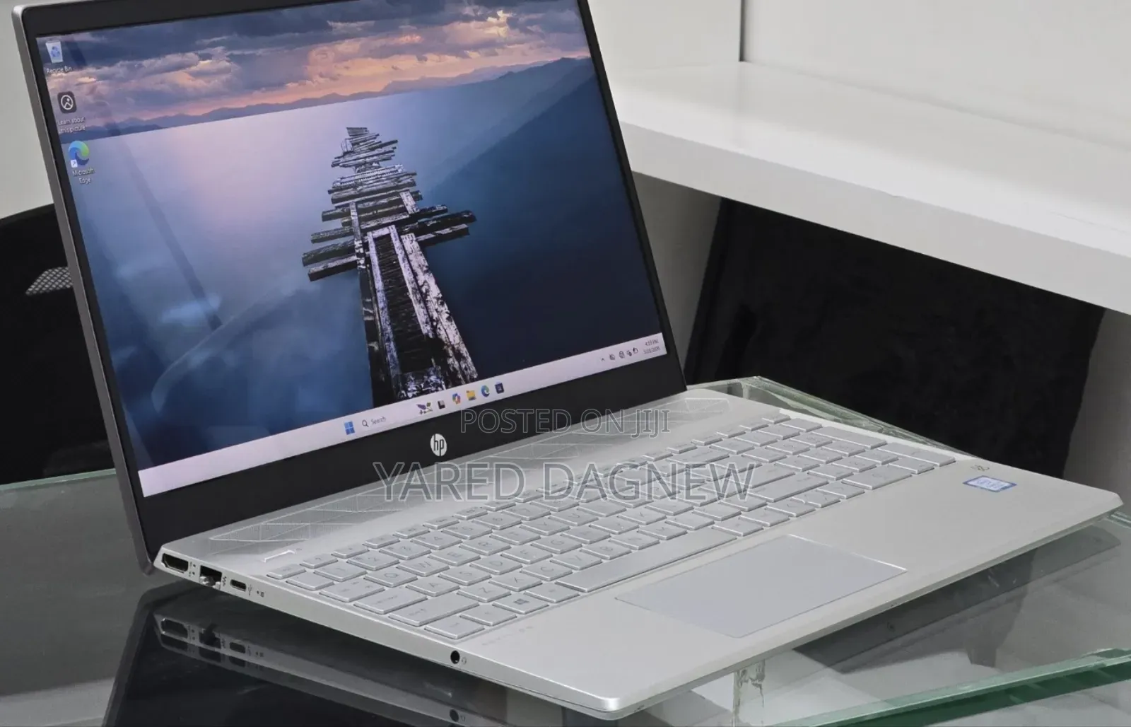 New Laptop HP Pavilion 15 8GB Intel Core i7 SSD 256GB