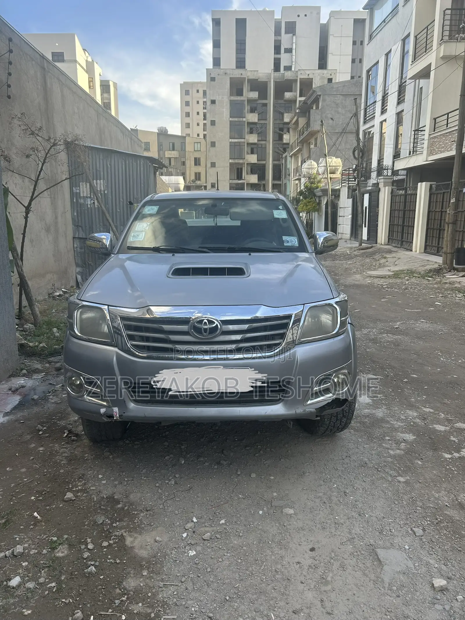 Toyota Hilux 3.0 D-4D 4x4 2012 Silver