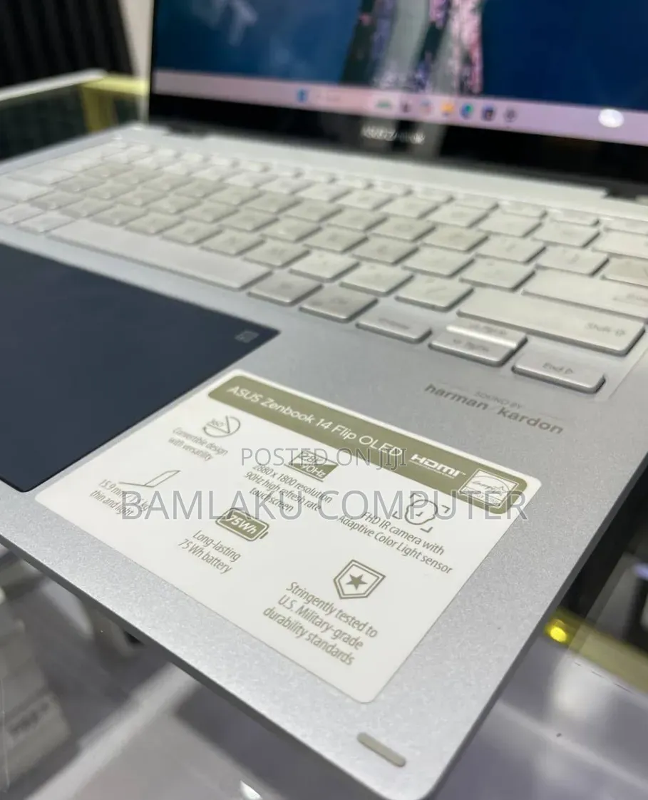 New Laptop Asus Zenbook 14 UX434 16GB Intel Core i7 SSD 512GB