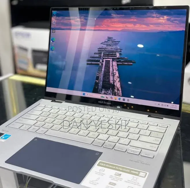 New Laptop Asus Zenbook 14 UX434 16GB Intel Core i7 SSD 512GB