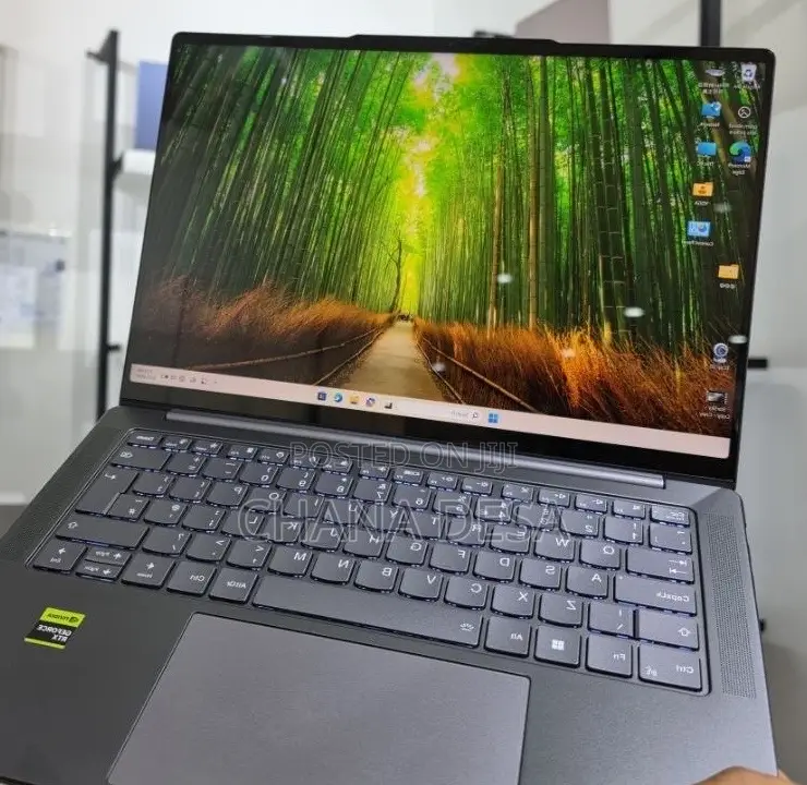 New Laptop HP 16GB Intel Core i7 HDD 1T