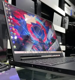 New Laptop Lenovo Legion Pro 7 64GB Intel Core Ultra 9 SSD 2T
