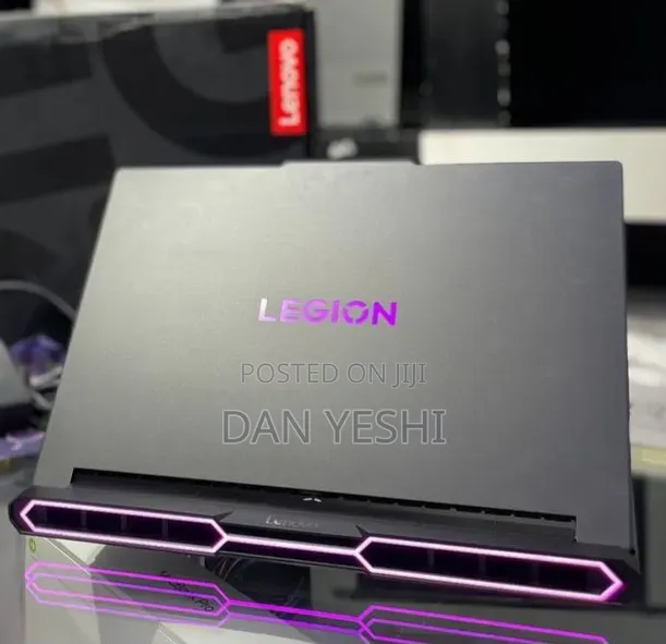 New Laptop Lenovo Legion Pro 7 64GB Intel Core Ultra 9 SSD 2T